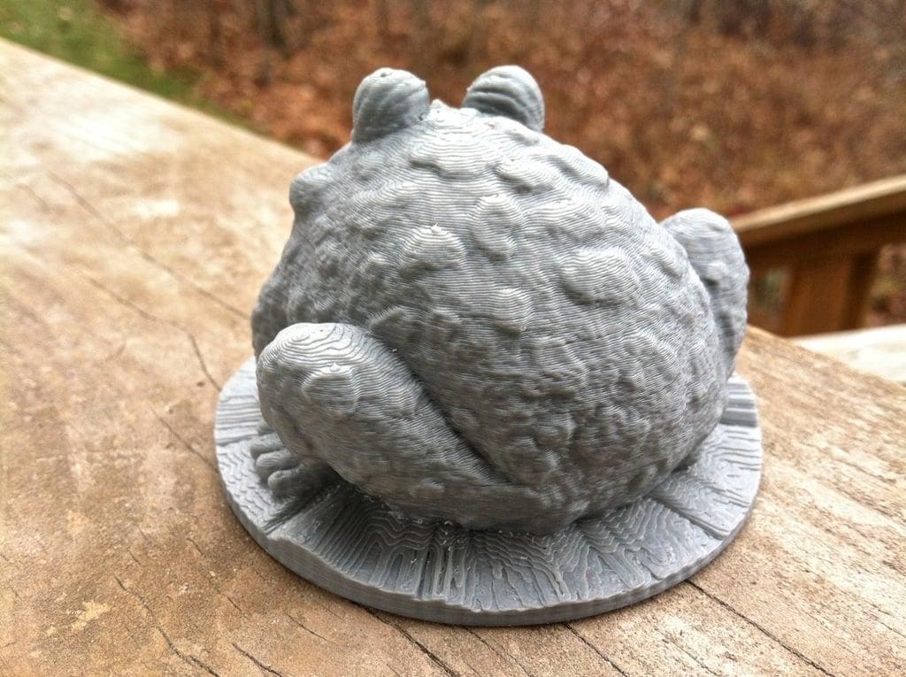 Garden Toad Figurine - Whimsical Outdoor Decor - Realistic Amphibian Sculpture - JCSFY 3D Printed