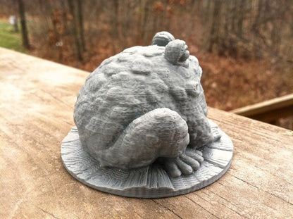 Garden Toad Figurine - Whimsical Outdoor Decor - Realistic Amphibian Sculpture - JCSFY 3D Printed